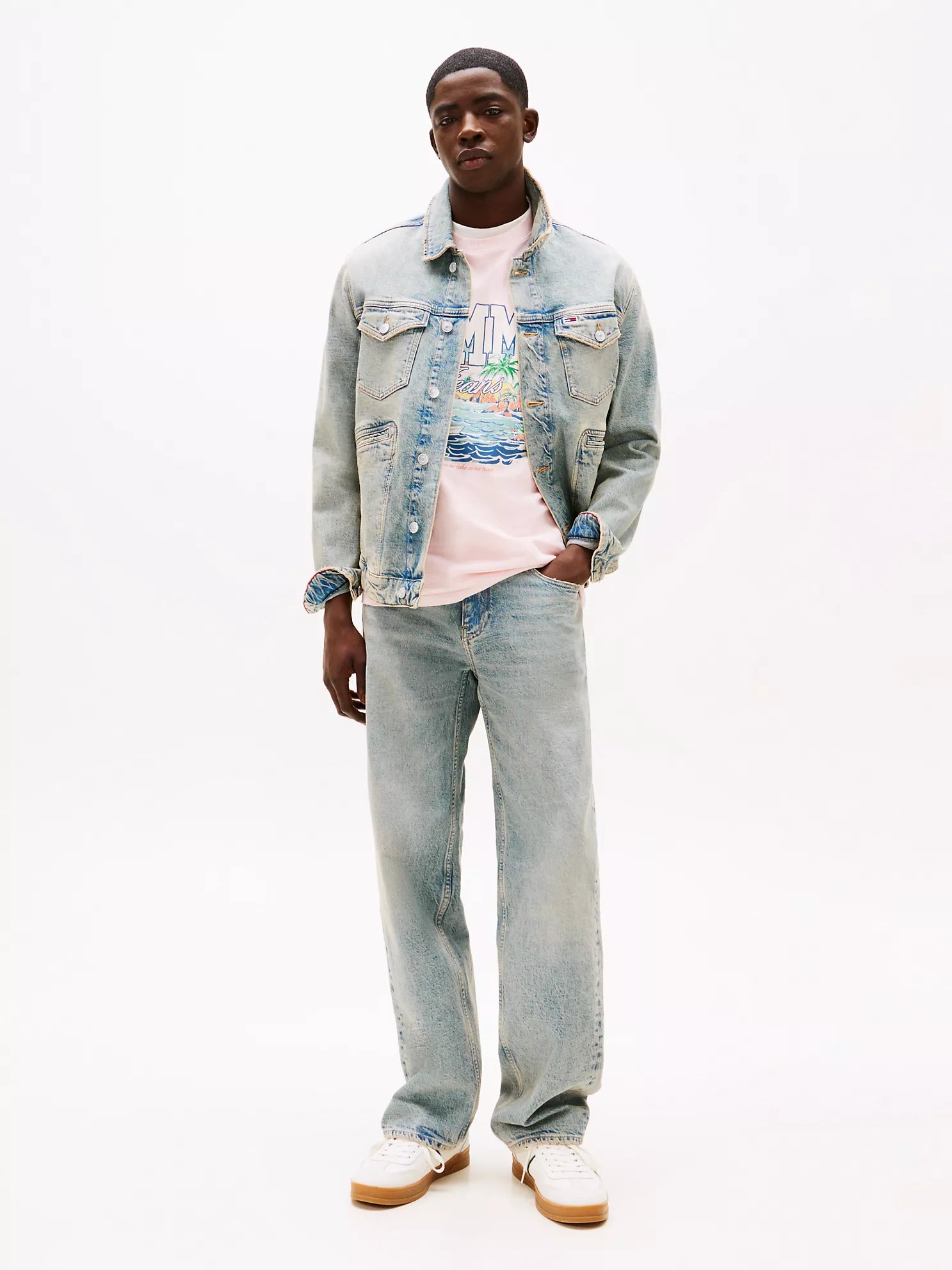 Tommy Jeans Loose-Straight Jean