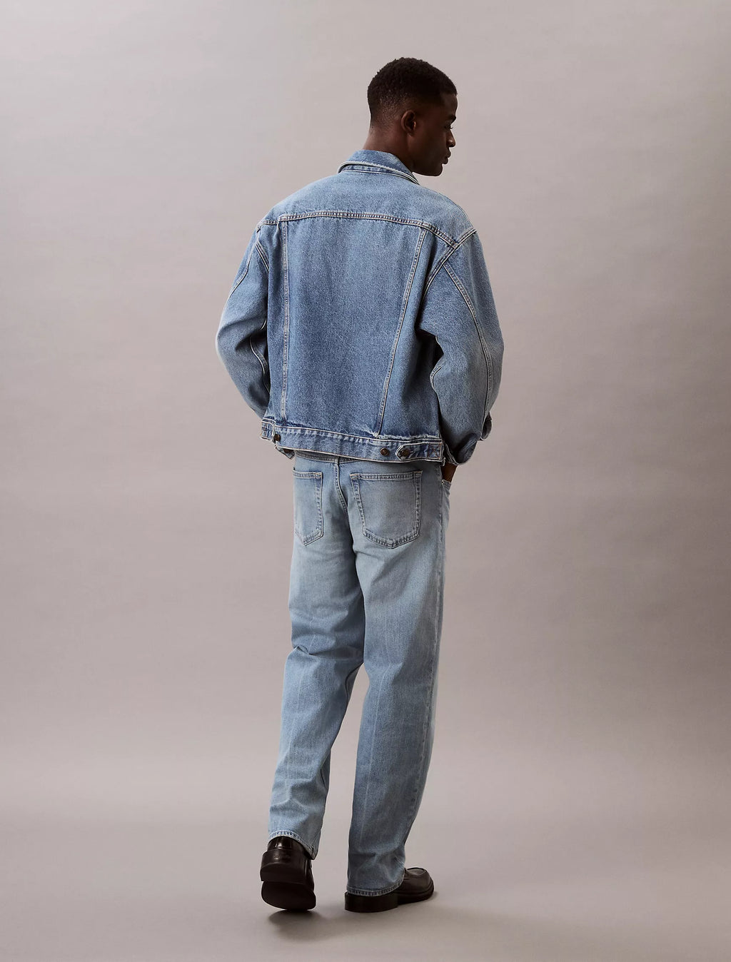 CK 90s Straight Jeans