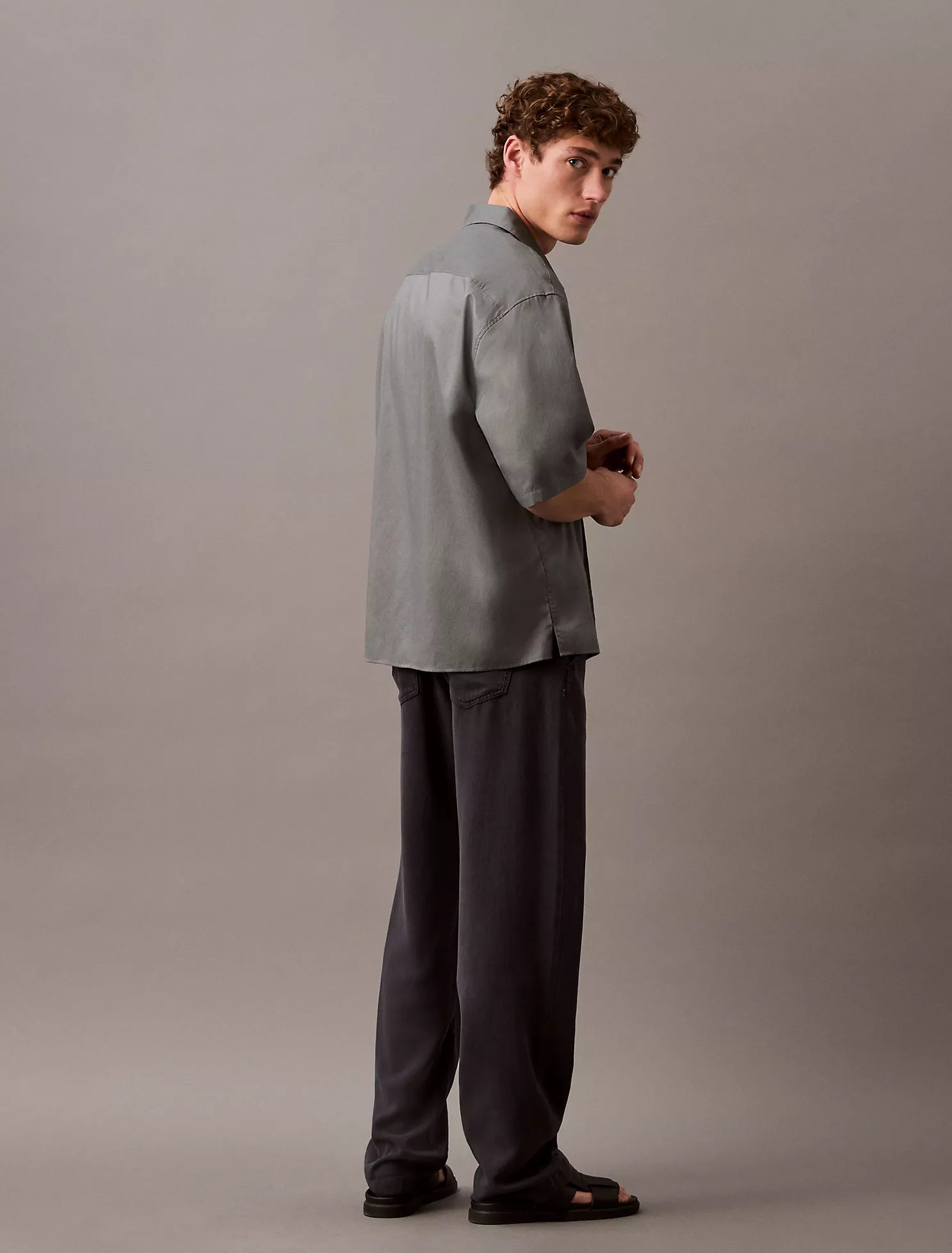 CALVIN KLEIN 90s Straight Fit Trouser Jeans