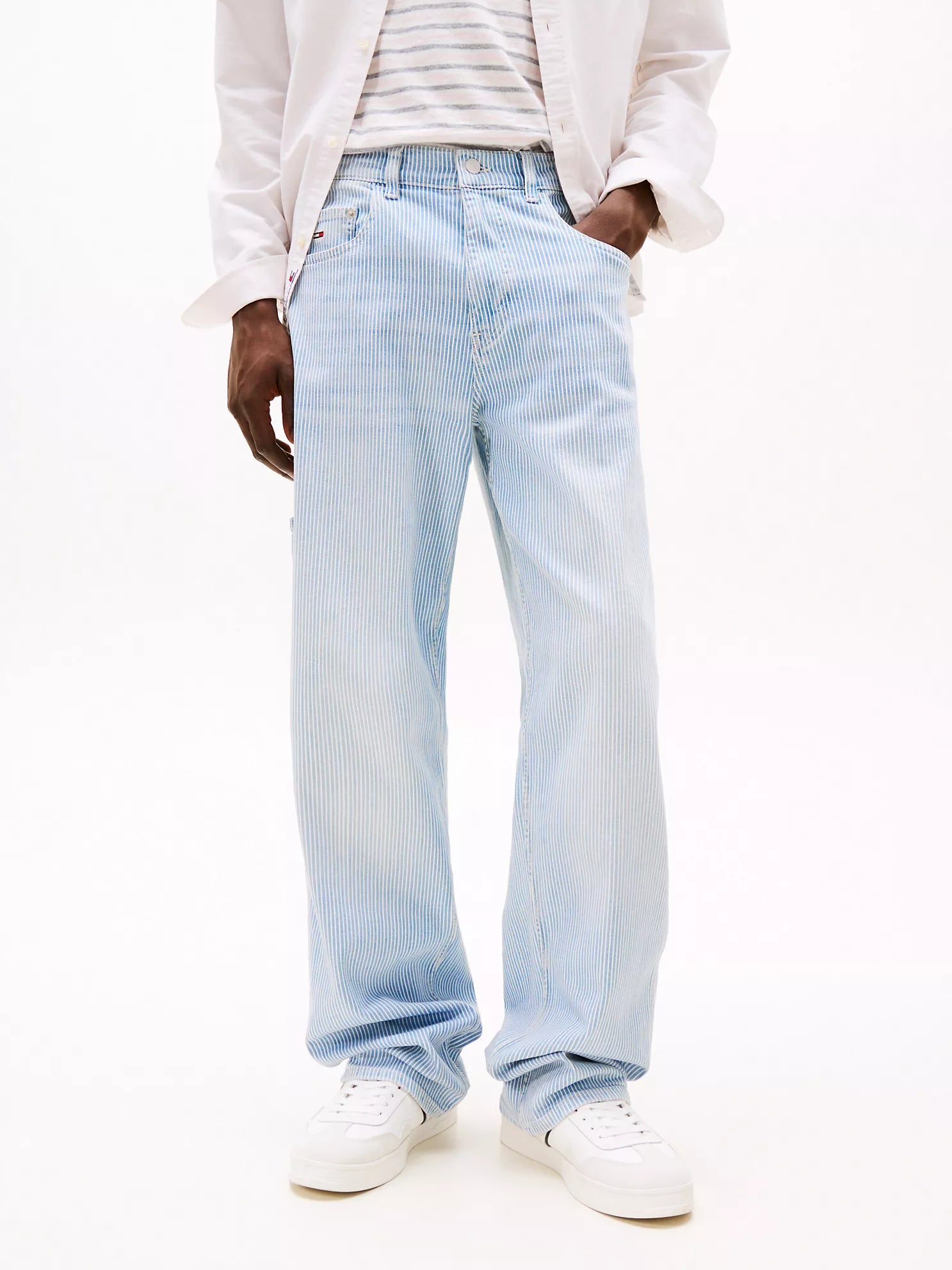 Tommy Jeans Loose-Straight Jean