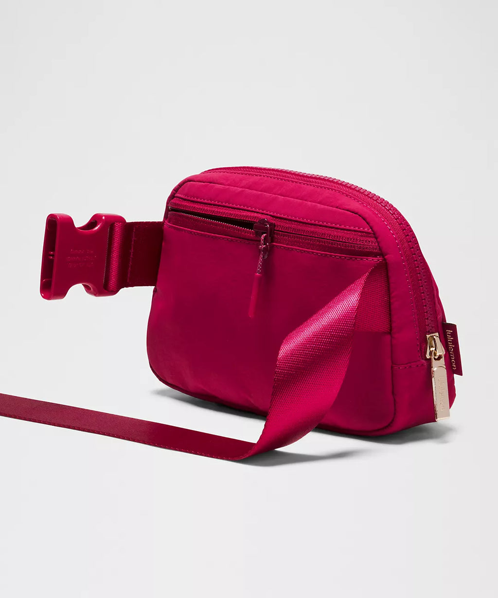 LULULEMON Everywhere Belt Bag 1L