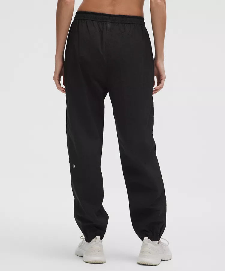 LULULEMON License to Train Woven Mid-Rise Jogger