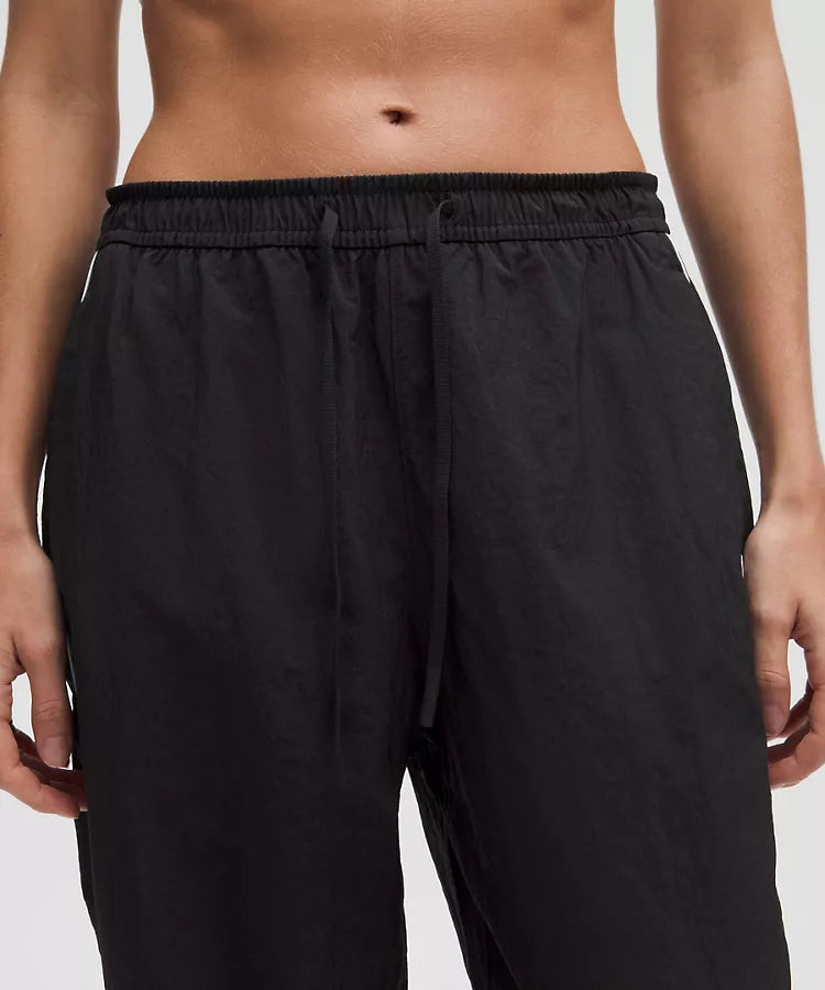 LULULEMON License to Train Woven Mid-Rise Jogger
