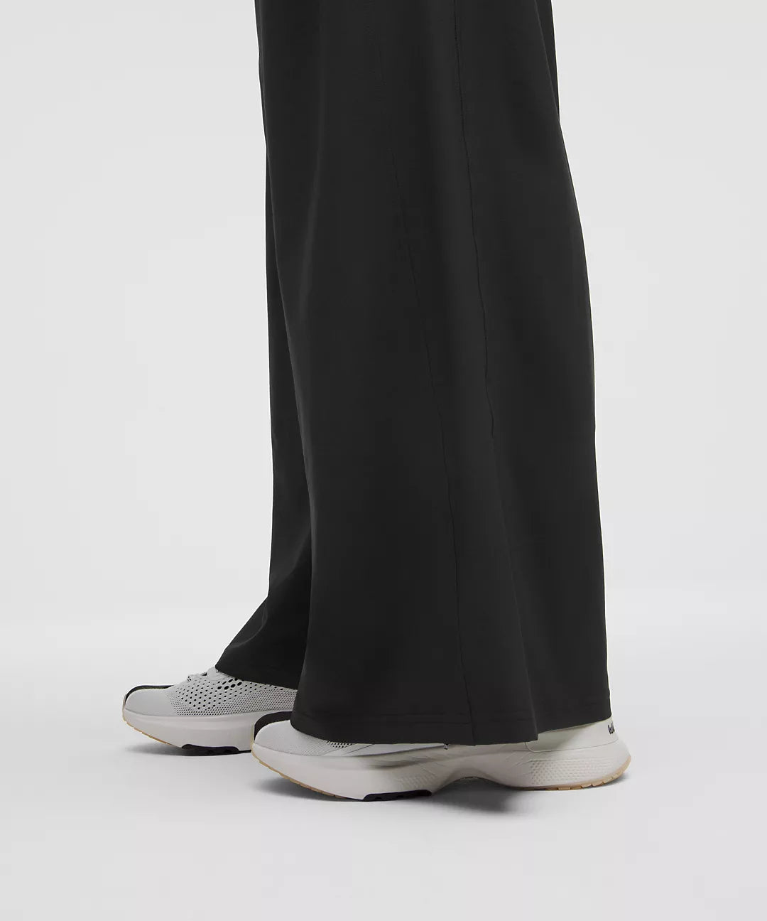 LULULEMON Swift High-Rise Wide-Leg Pant Logo Waistband