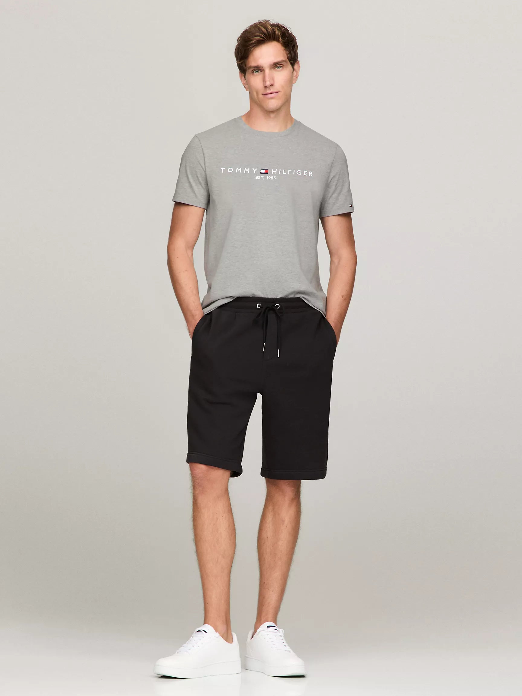 Tommy Embroidered Tommy Logo Slim Fit T-Shirt