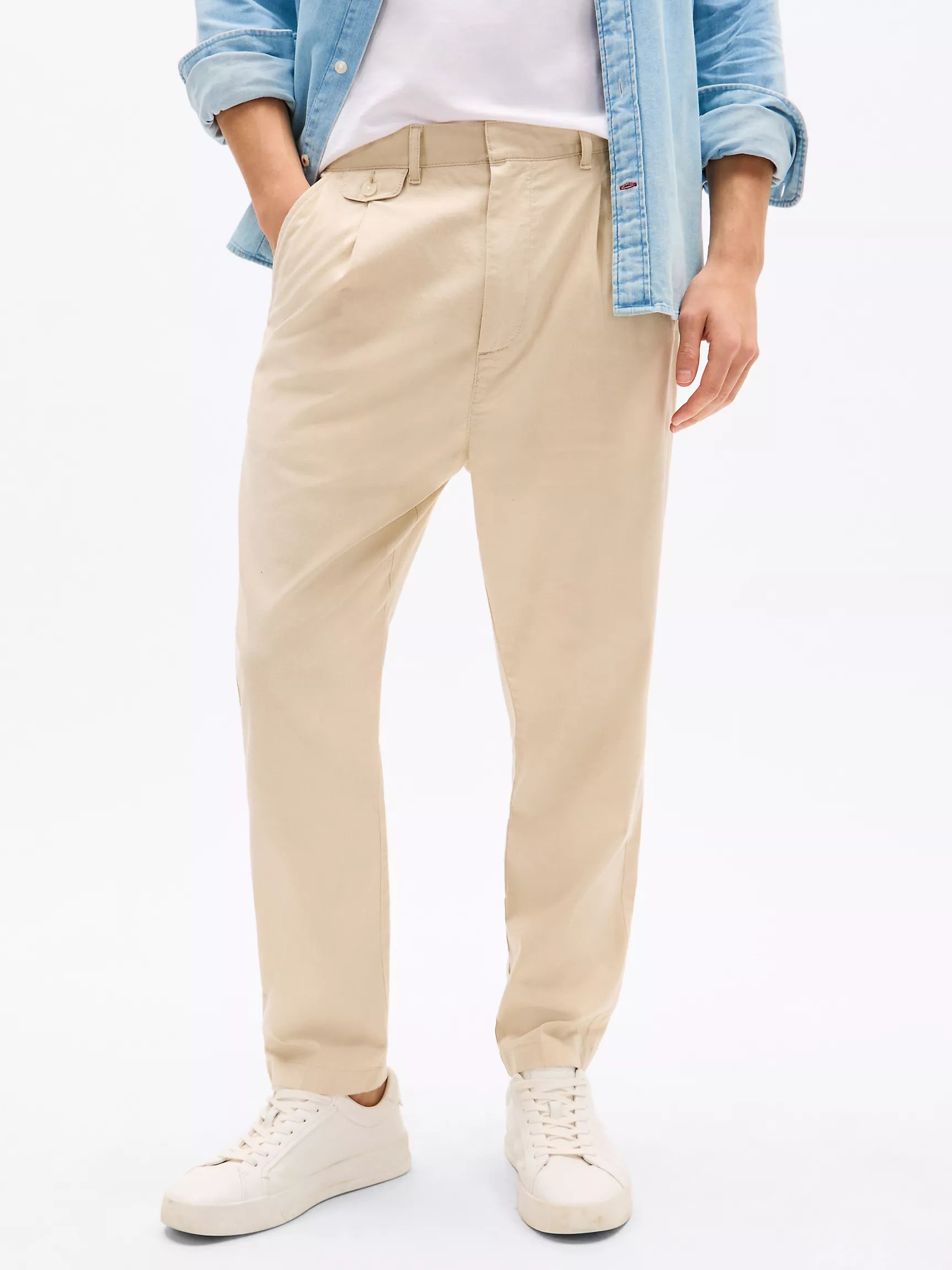 Tommy Relaxed Linen Blend Pants