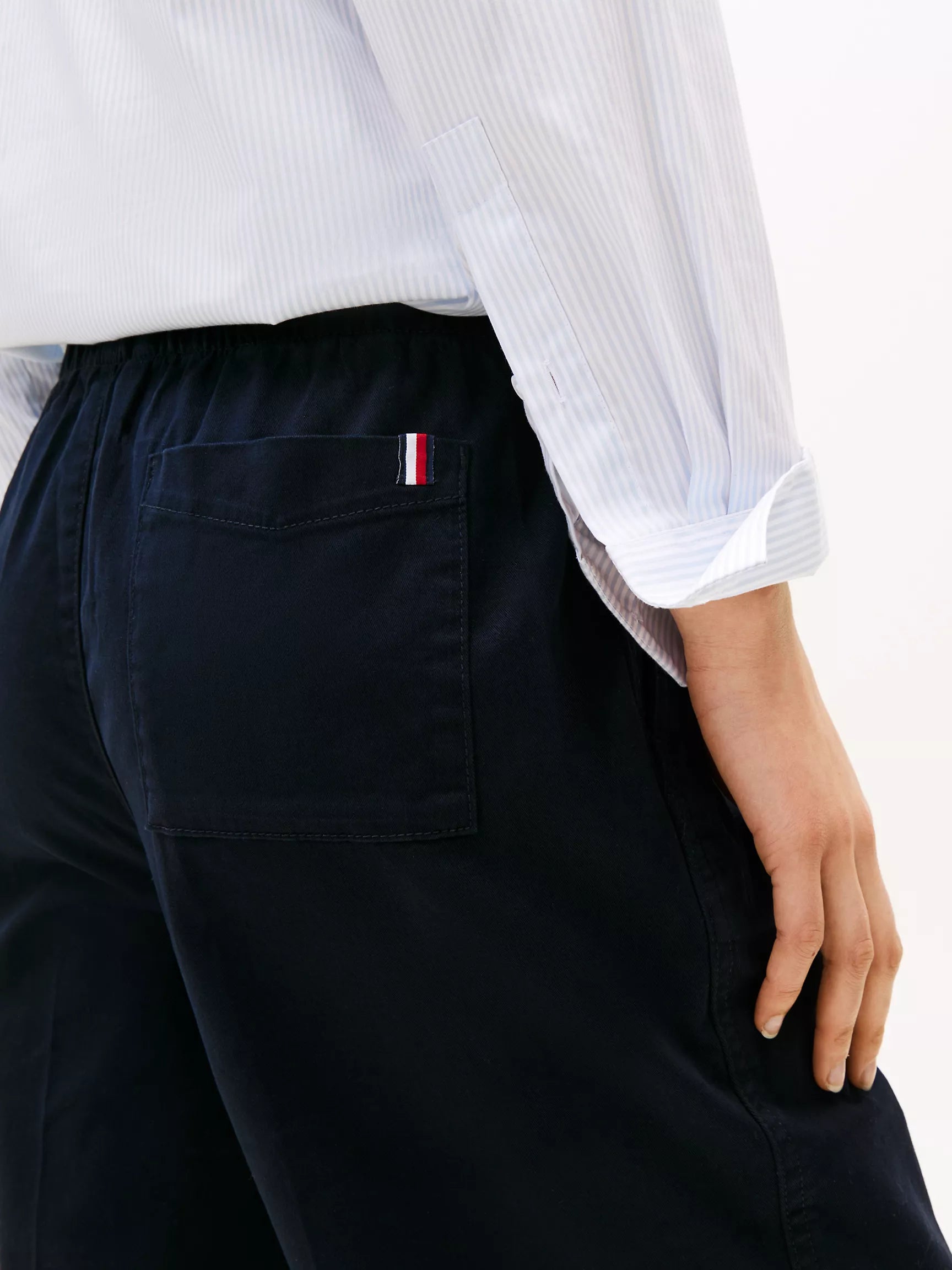 Tommy Pull-On Wide-Leg Ankle Pant
